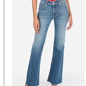 EXPRESS FLARE JEANS 10R New with tags